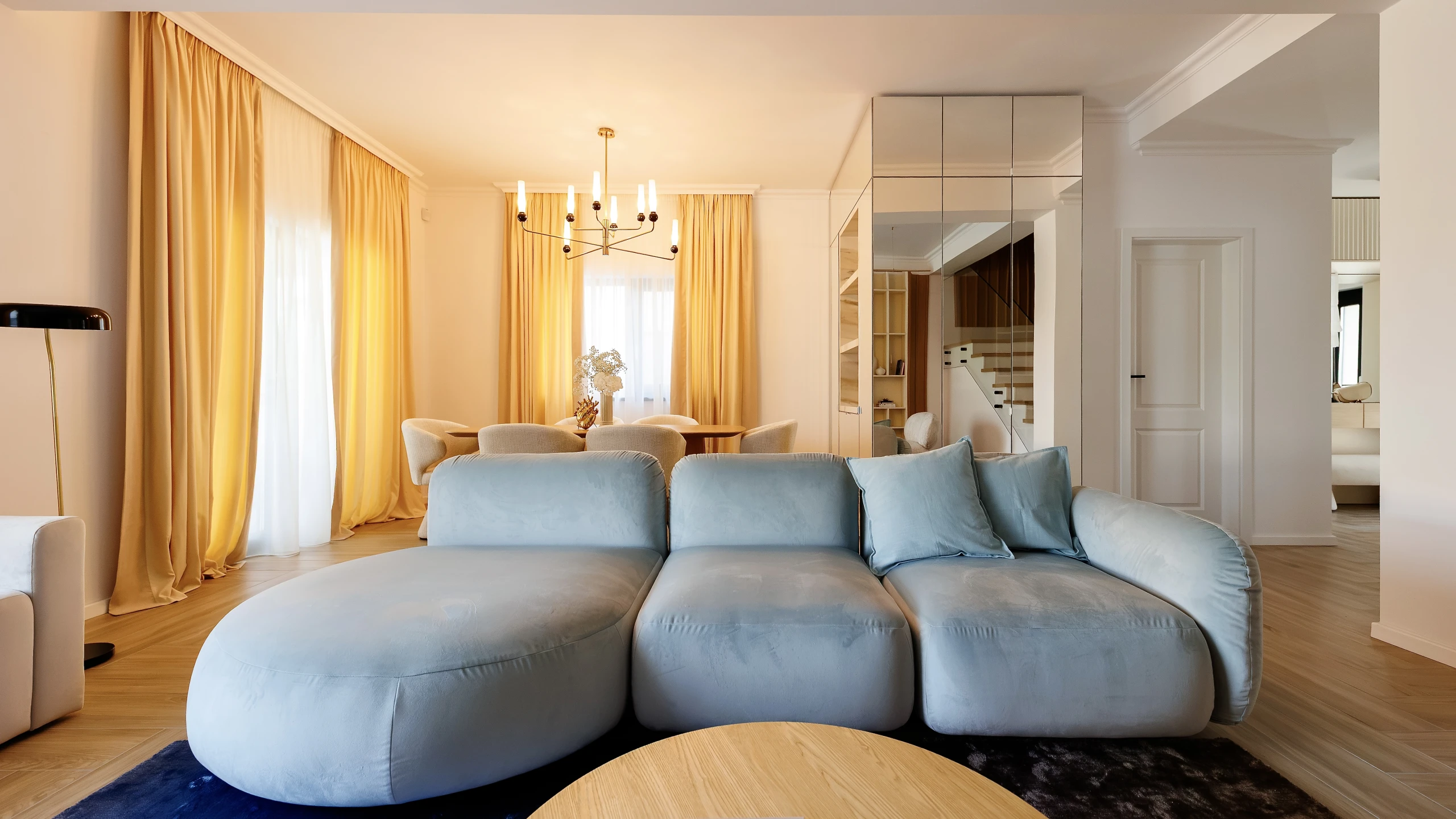 Interiorul proiectului Iconic Blush House, imaginea 1