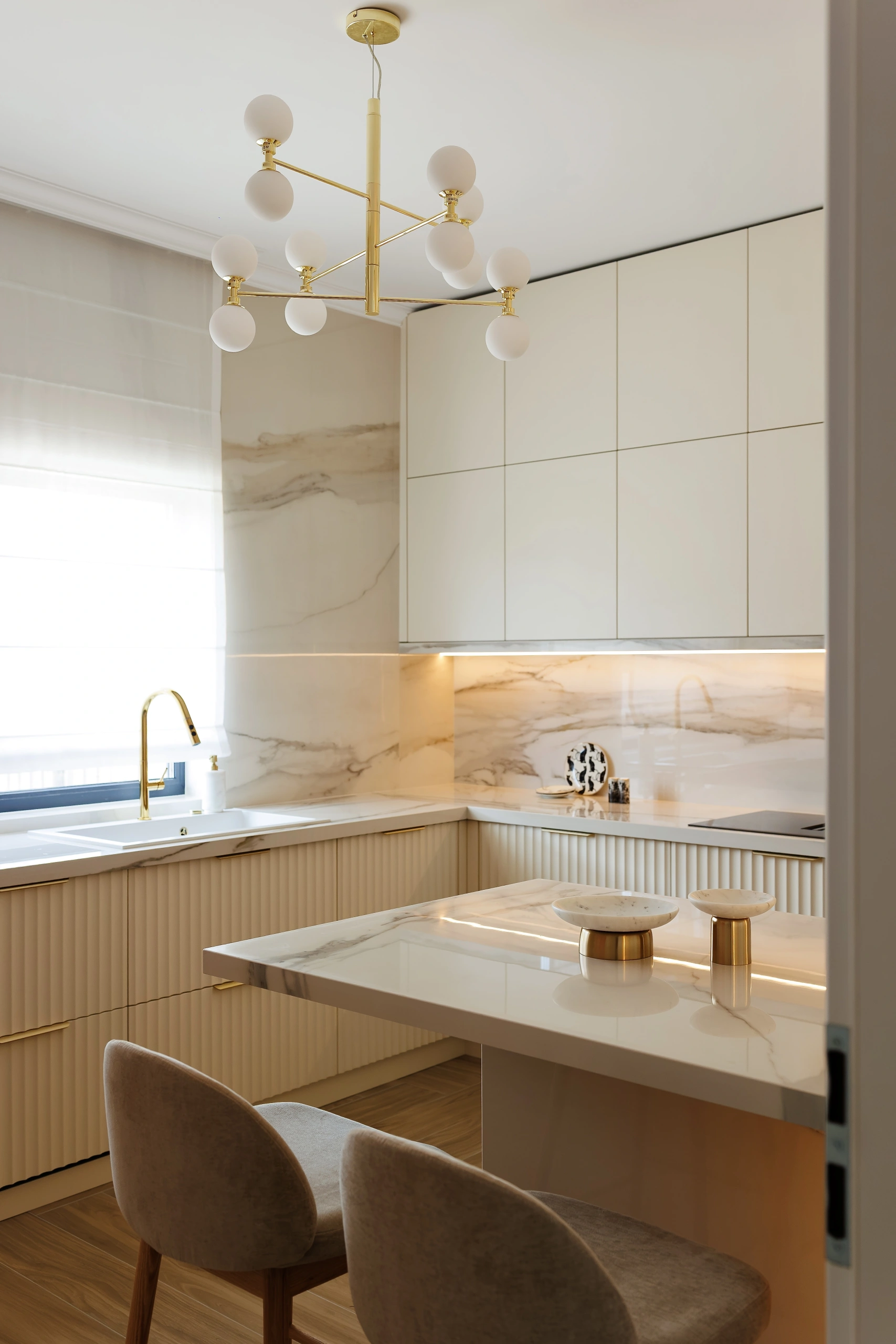 Interiorul proiectului Iconic Blush House, imaginea 17