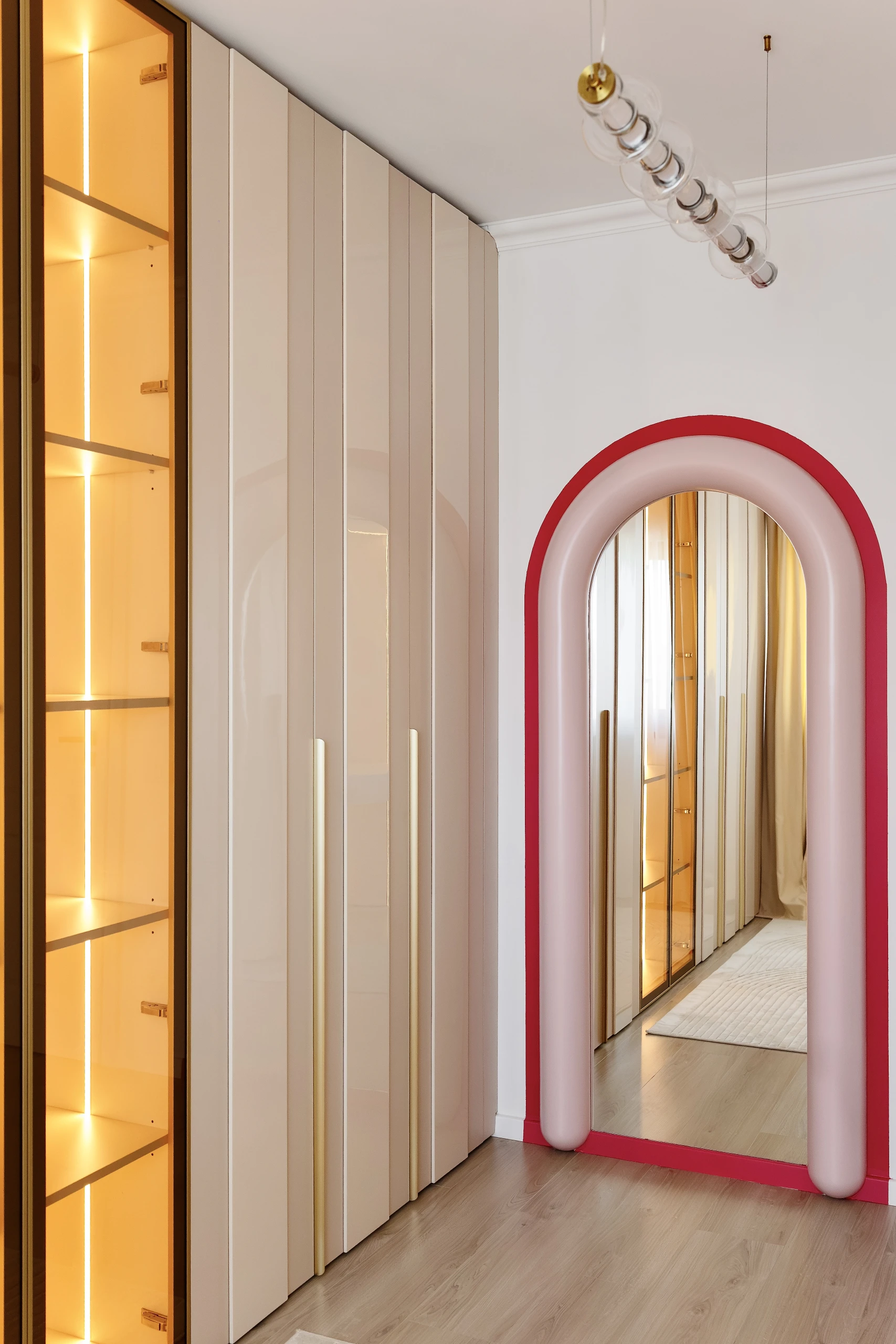 Interiorul proiectului Iconic Blush House, imaginea 26
