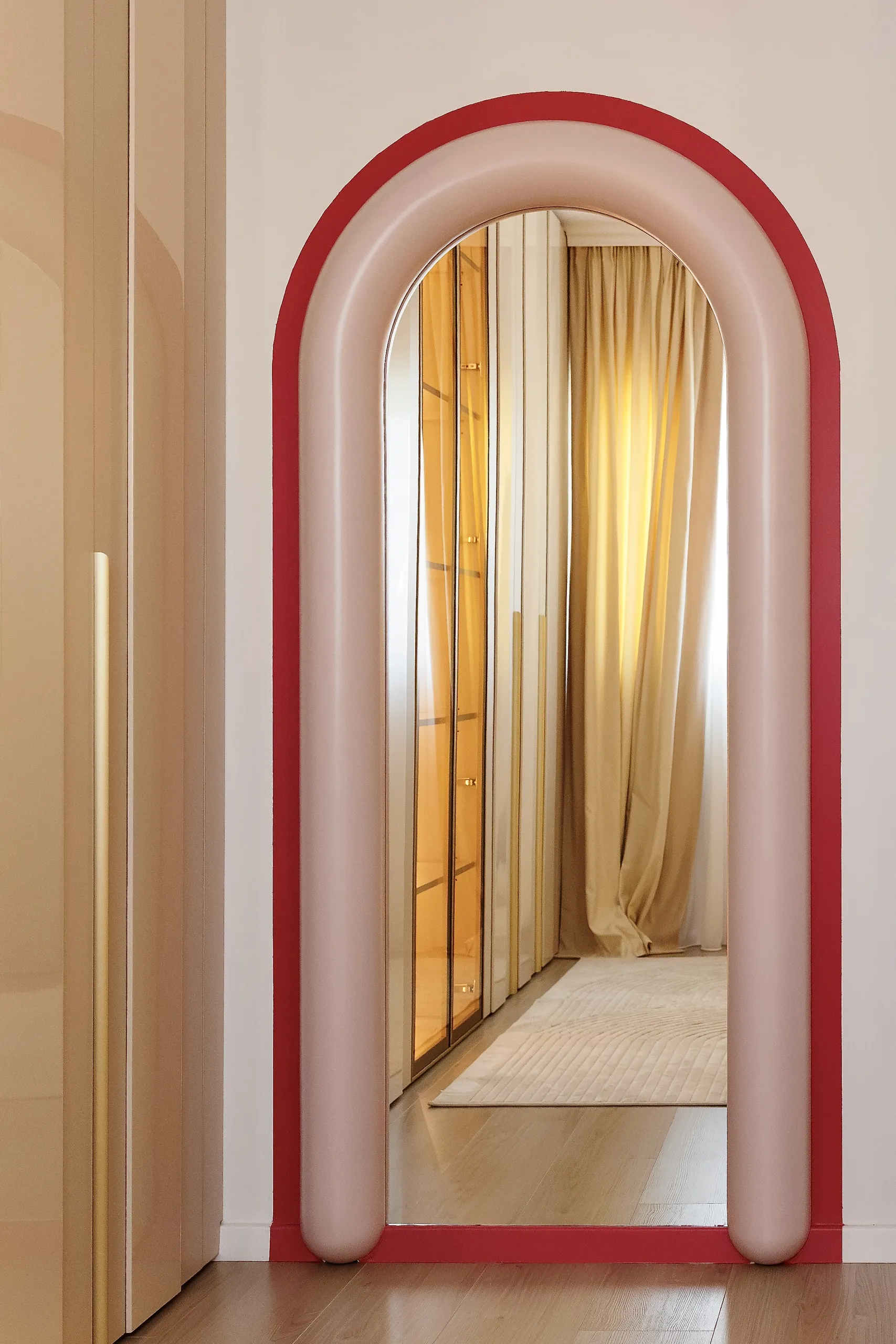 Interiorul proiectului Iconic Blush House, imaginea 27